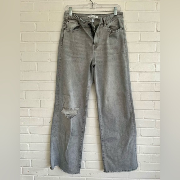 Altar’d State Distressed Wide Leg Jeans in Gray Size 29 EUC! Worn once! - Picture 1 of 5